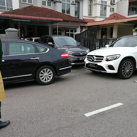 Jb Homestay Bukit Indah Wifi Ciq Mall Legoland Free Parking Johor Bahru Exterior photo