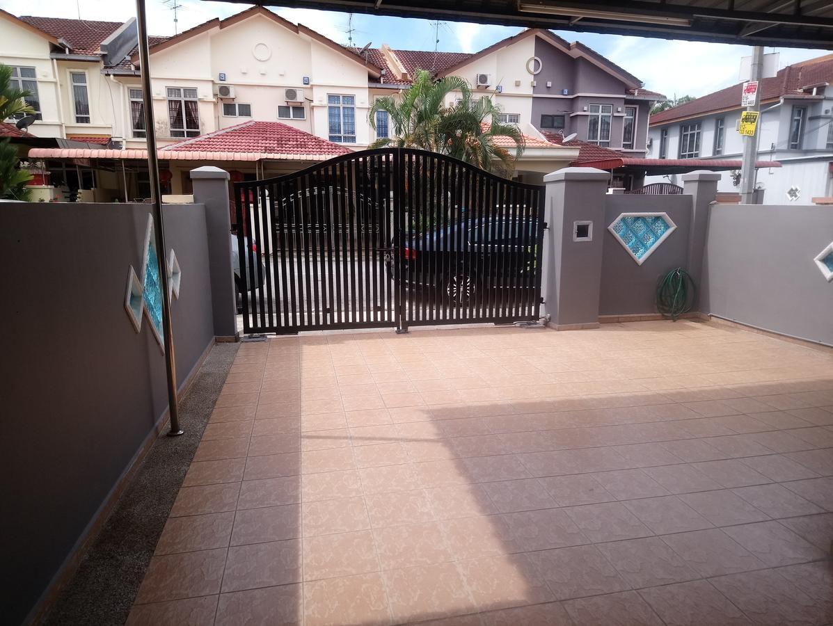 Jb Homestay Bukit Indah Wifi Ciq Mall Legoland Free Parking Johor Bahru Exterior photo